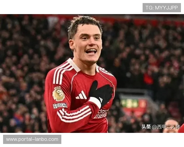 若塔幼子担任球童,安菲尔德上演“你永不独行”温情一幕